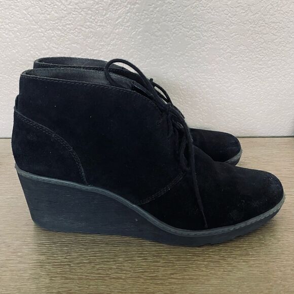 Clarks Collection Black Suede Lace-Up Ankle Boots 10 - Picture 9 of 9